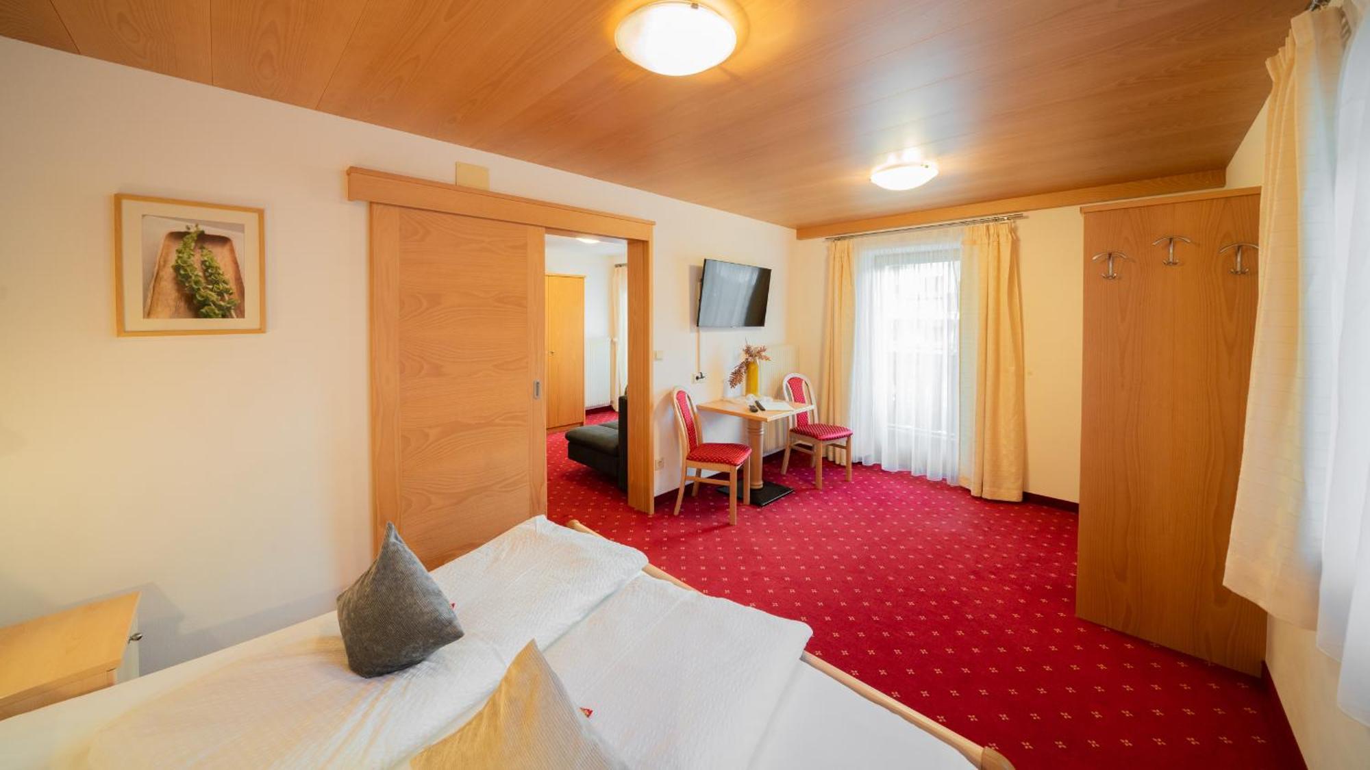 Hotel Das Lisann เฟลเดอร์ส ภายนอก รูปภาพ